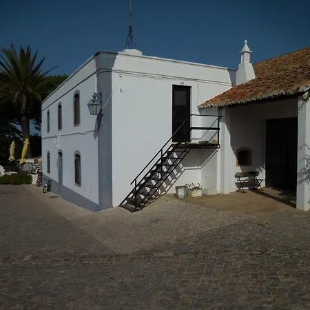 Casa rural Quinta Do Lagar - By Portugalferias *